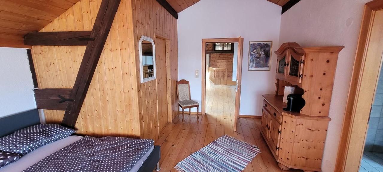 Ferienzimmer / Monteurzimmer Neumarkt Am Wallersee Buitenkant foto
